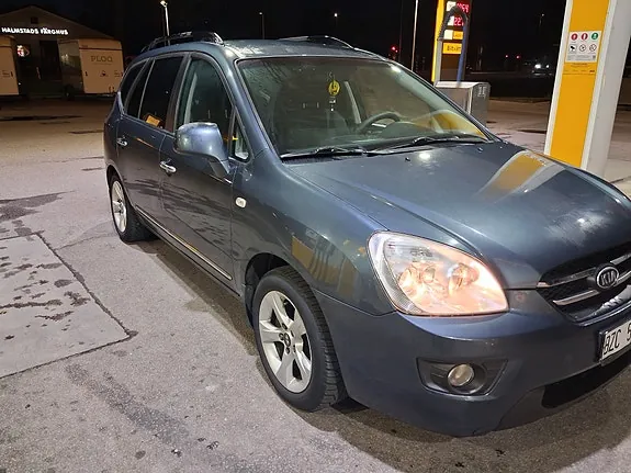 Kia Carens 2009 photo 3