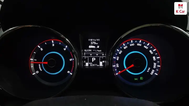 KG Mobility Tivoli Air 2017 photo 3