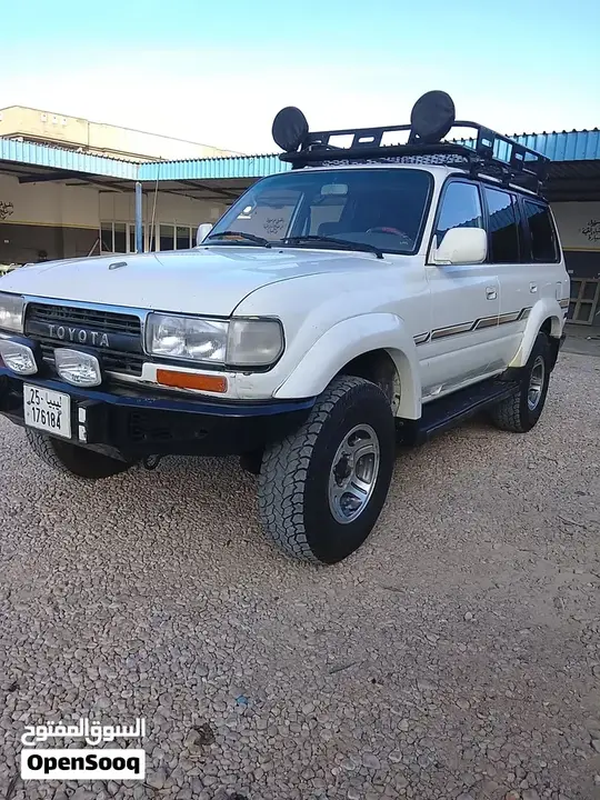 Toyota Land Cruiser 1996 photo 3