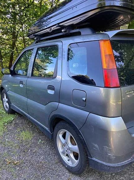 Suzuki Ignis 2008 photo 2