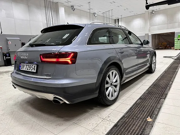 Audi A6 Allroad 2015 photo 2