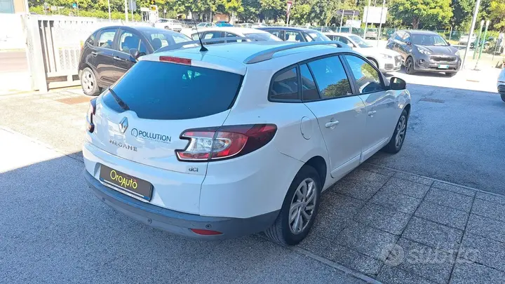 Renault Megane 2015 photo 4