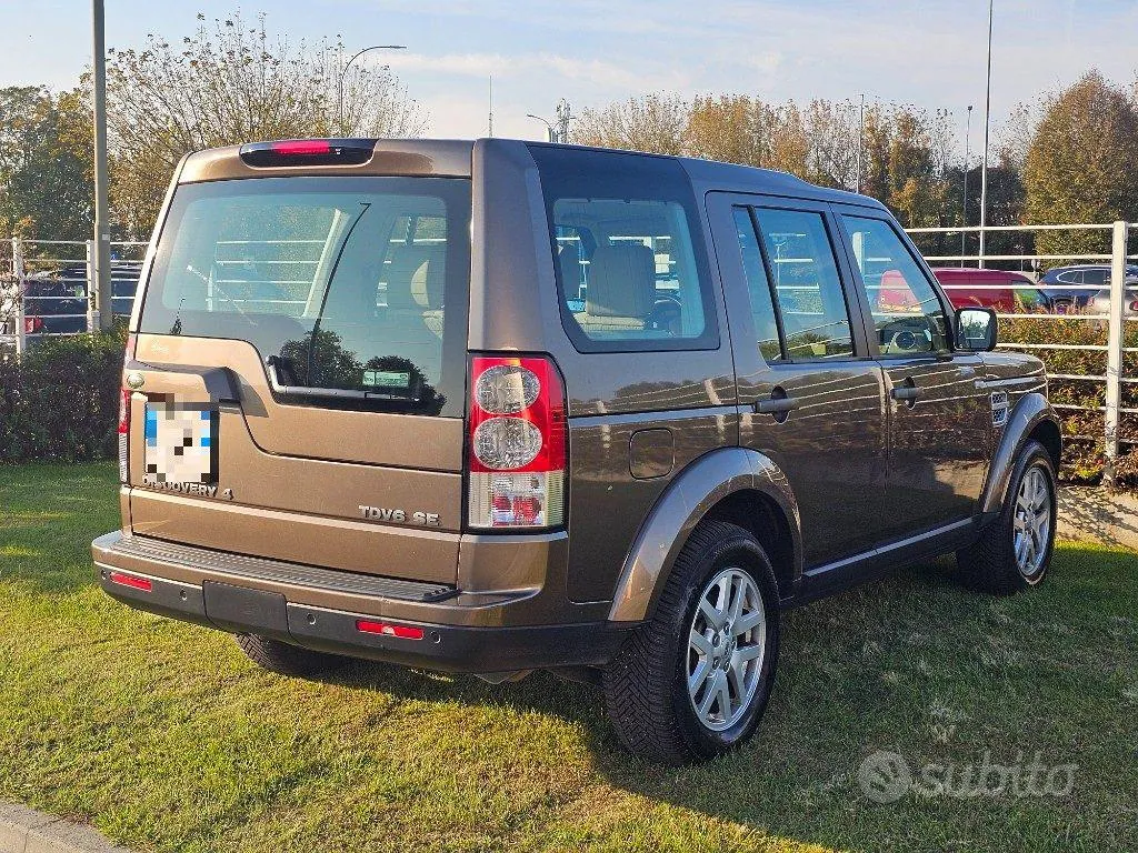 Land Rover Discovery 2009 photo 4