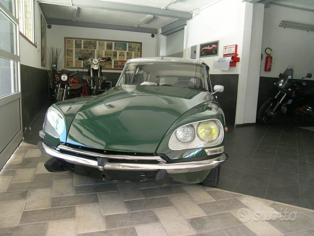 Citroen Ds photo 2