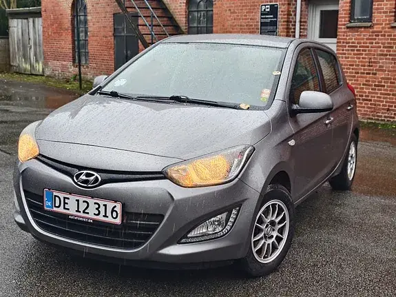 Hyundai I20
