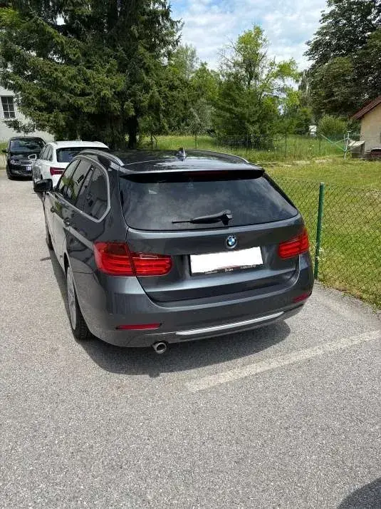 BMW 3 Series 2013 photo 2