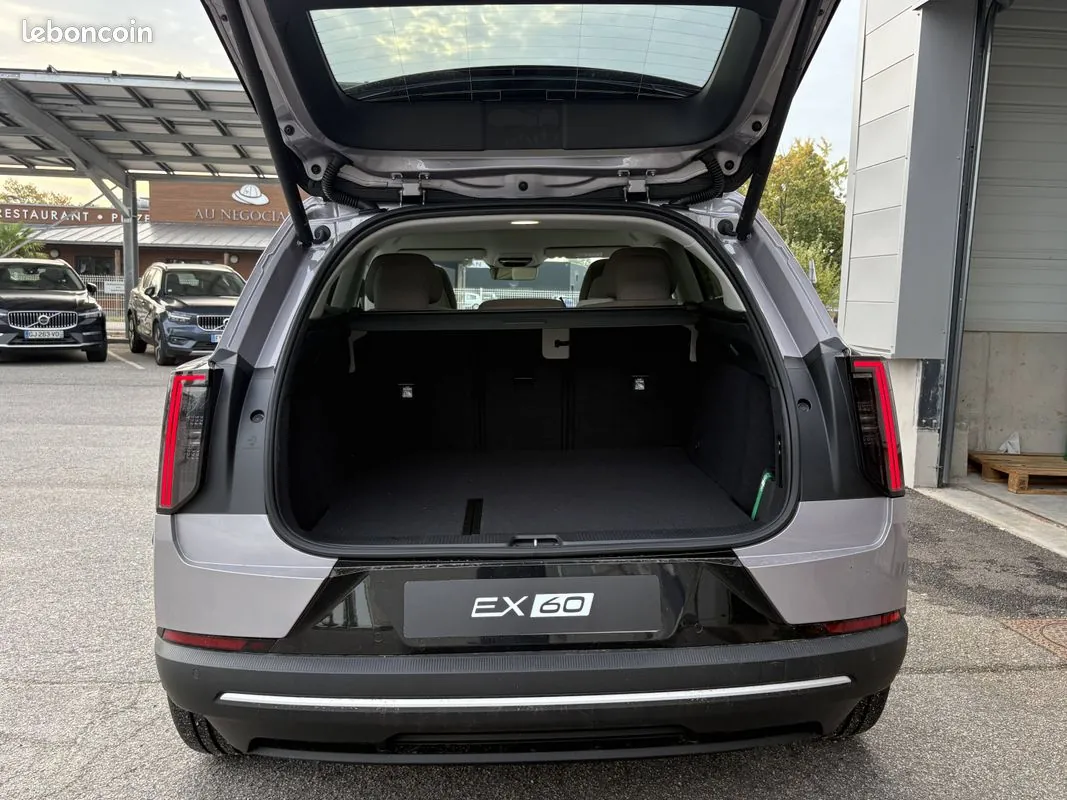 Volvo Ex60 2026 photo 5