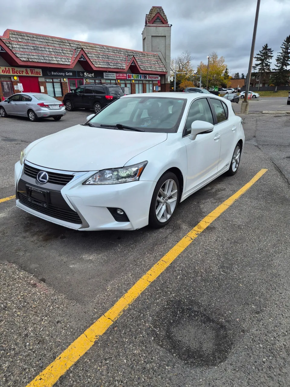 Lexus Ct200H 2016 photo 3