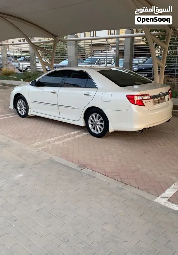 Toyota Camry 2012 photo 2