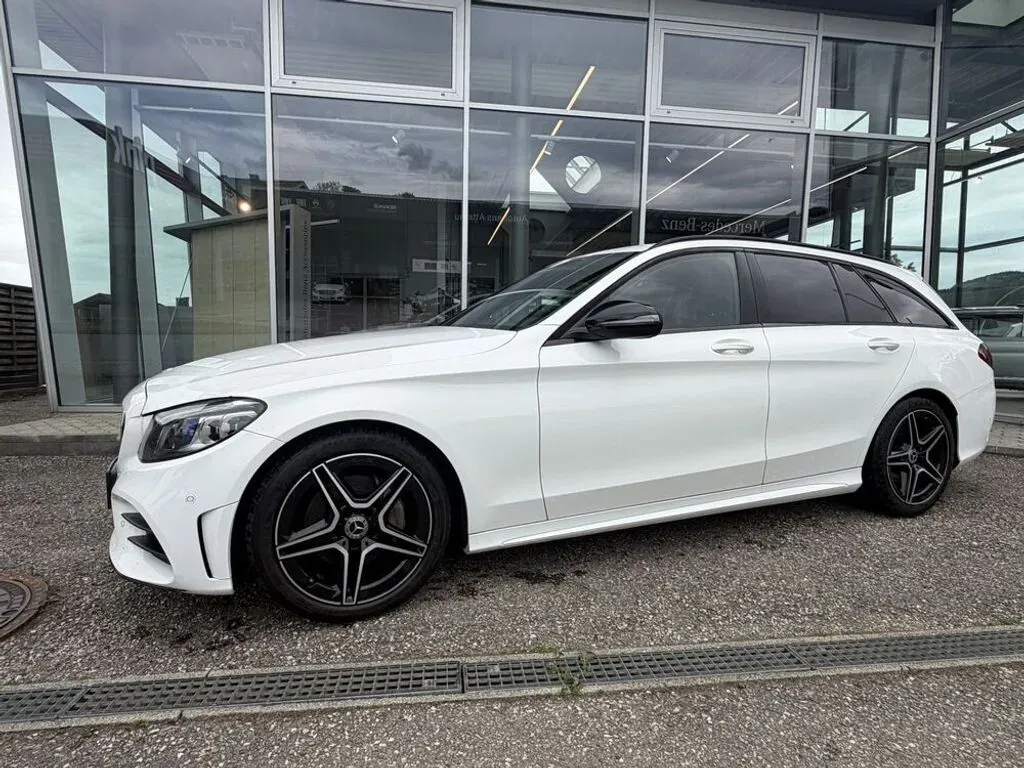 Mercedes-Benz C-Class 2019 photo 2
