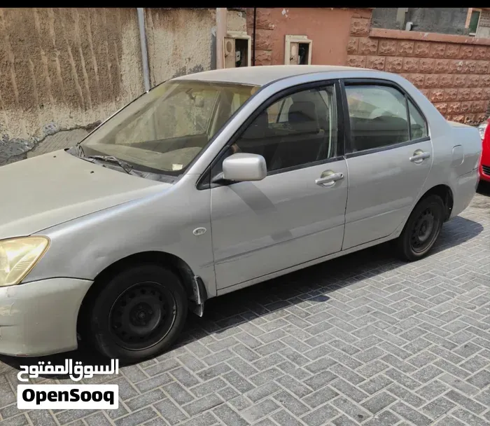 Mitsubishi Lancer 2005 photo 3