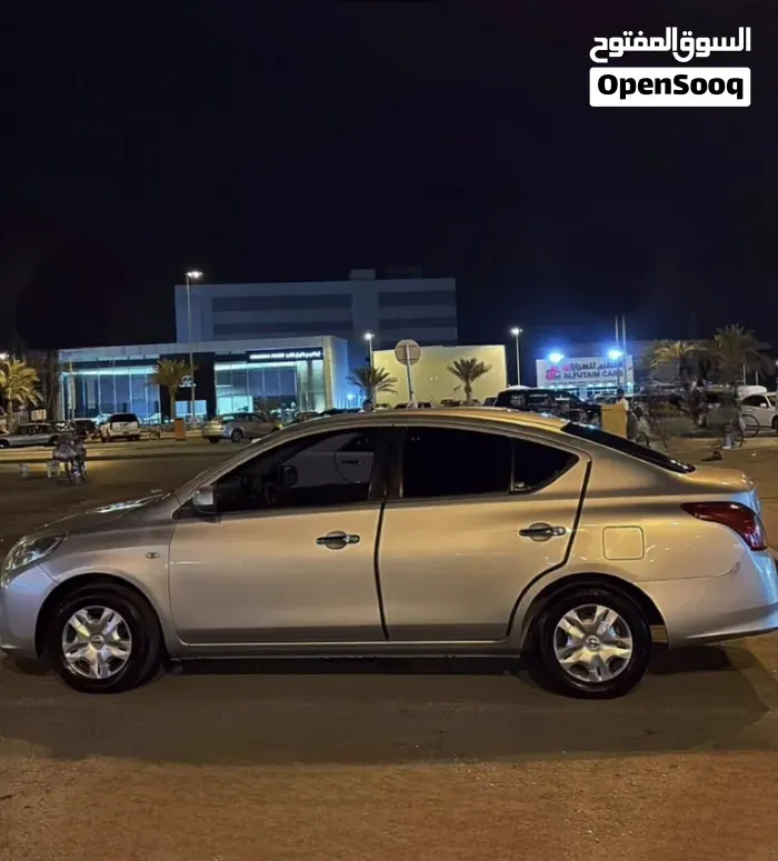 Nissan Sunny 2013 photo 2