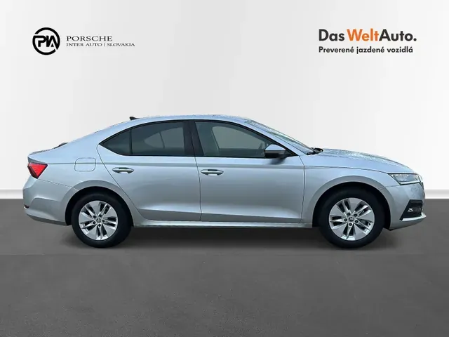 Skoda Octavia 2024 photo 4