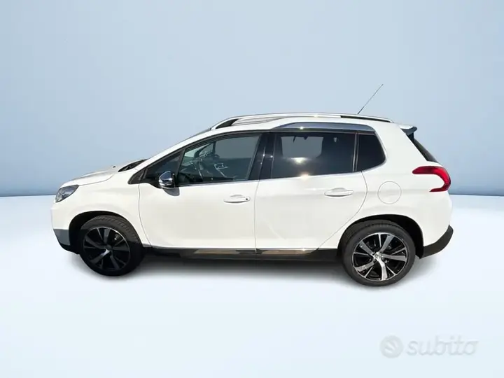Peugeot 2008 2015 photo 4
