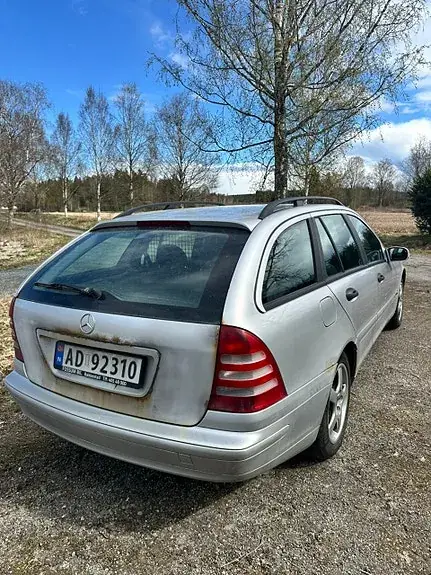 Mercedes-Benz C200 2001 photo 5