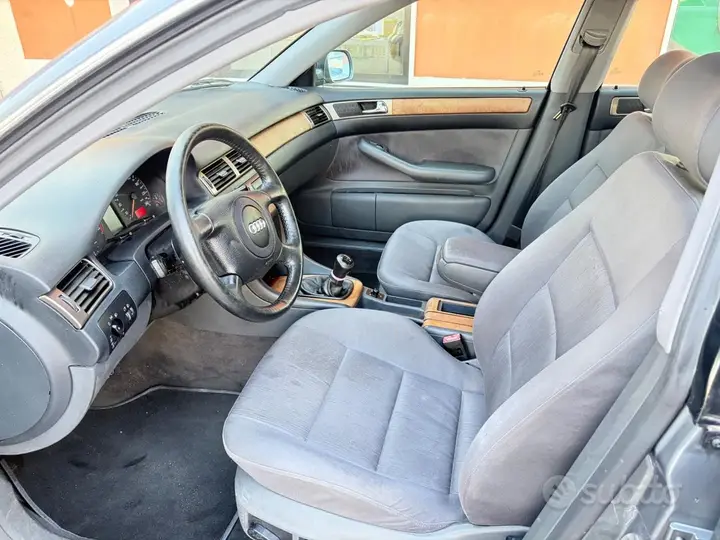 Audi A6 1998 photo 2