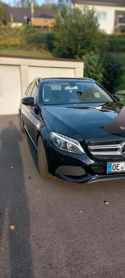 Mercedes-Benz C 220 D