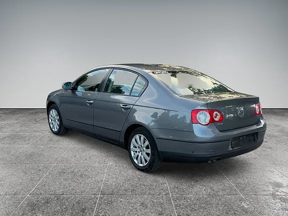 Volkswagen Passat 2007 photo 4