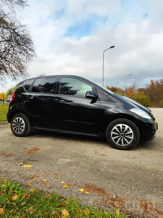Mercedes-Benz A160 2009 photo 4