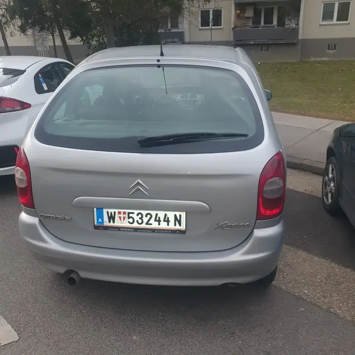 Citroen C3 Picasso 2003 photo 2