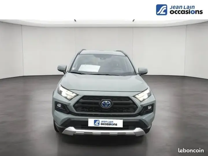 Toyota Rav4 2023 photo 2