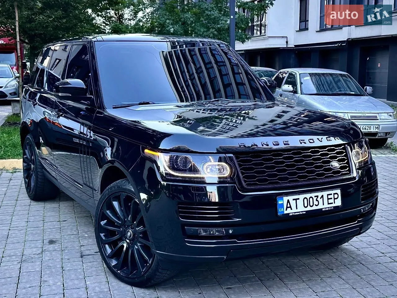 Land Rover Range Rover 2014 photo 2