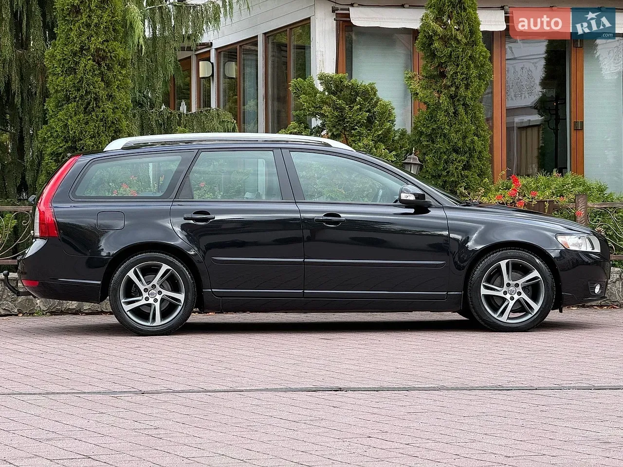 Volvo V50 2012 photo 5