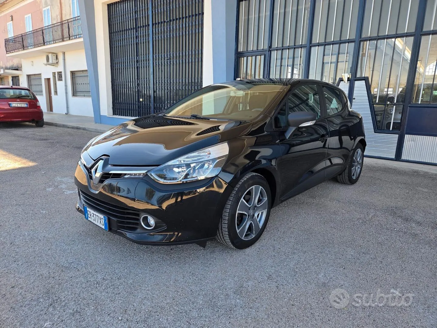 Renault Clio 2013 photo 4