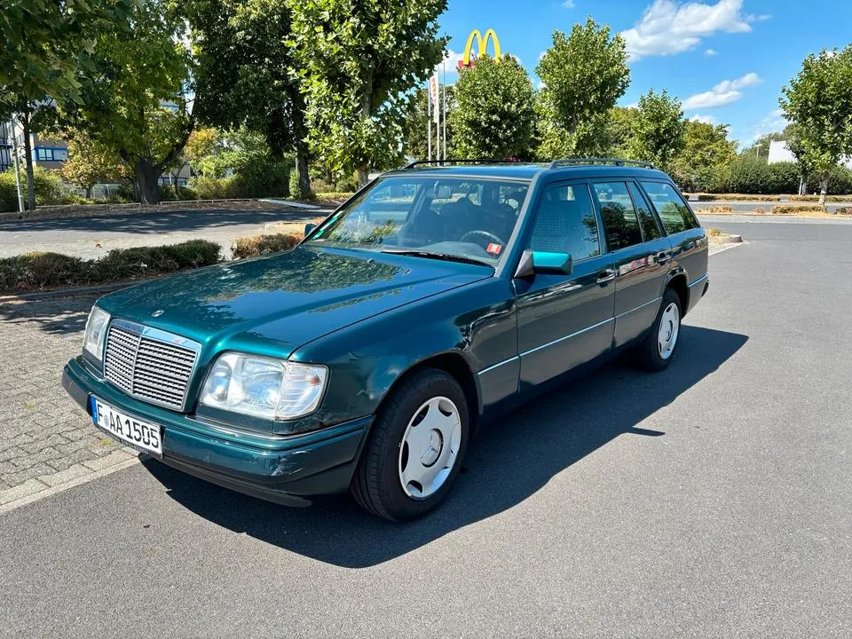 Mercedes-Benz S124