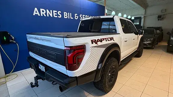 Ford F-150 2025 photo 3