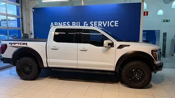 Ford F-150 2025 photo 2
