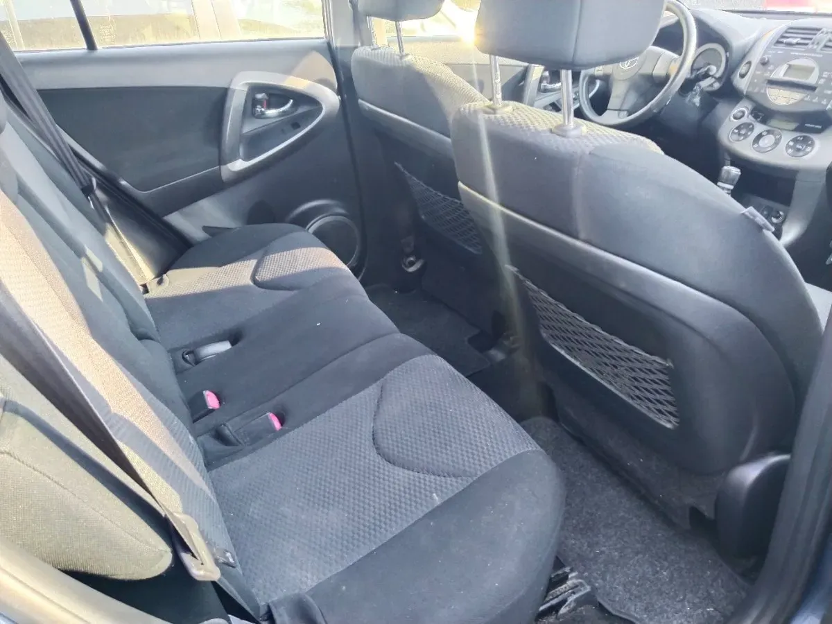 Toyota Rav4 2007 photo 3