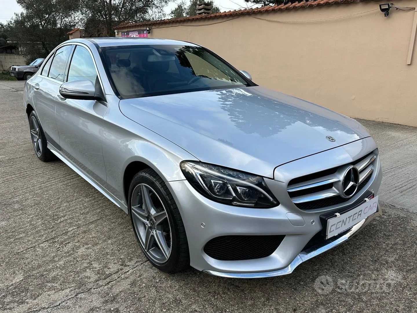 Mercedes-Benz C 220