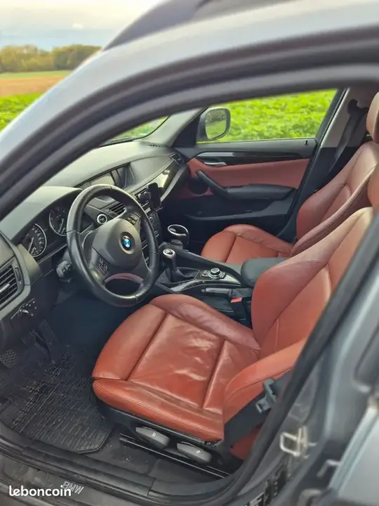BMW X1 2011 photo 3