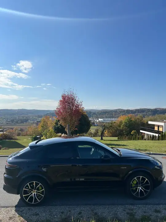 Porsche Cayenne 2022 photo 3