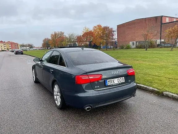 Audi A6 2011 photo 4