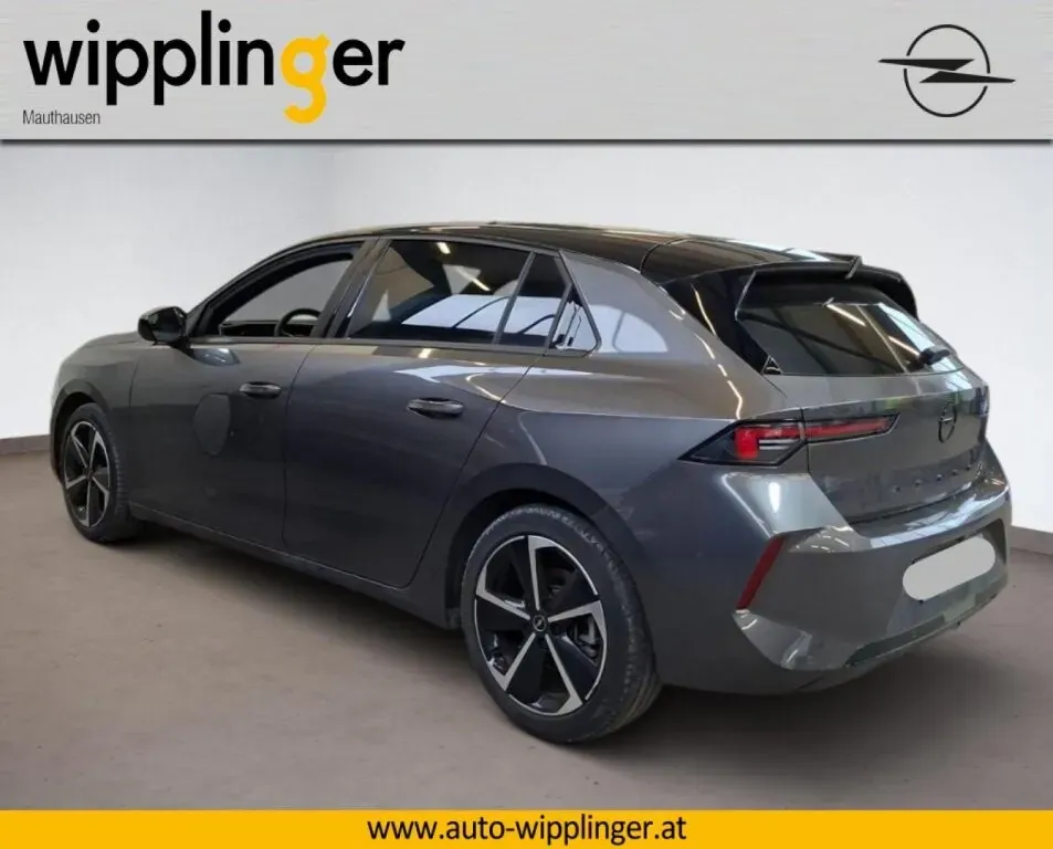 Opel Astra 2024 photo 2