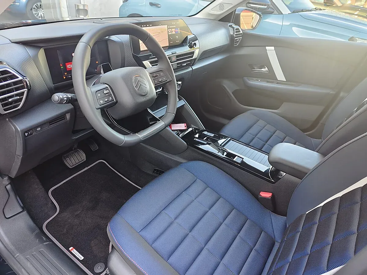 Citroen C4 photo 3