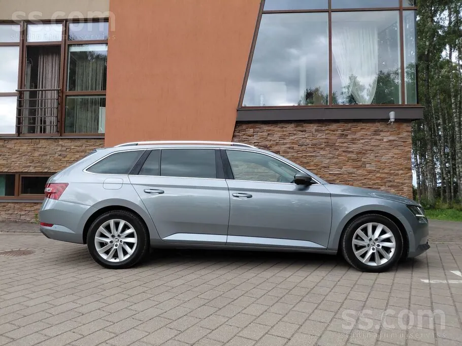 Skoda Superb 2016 photo 3