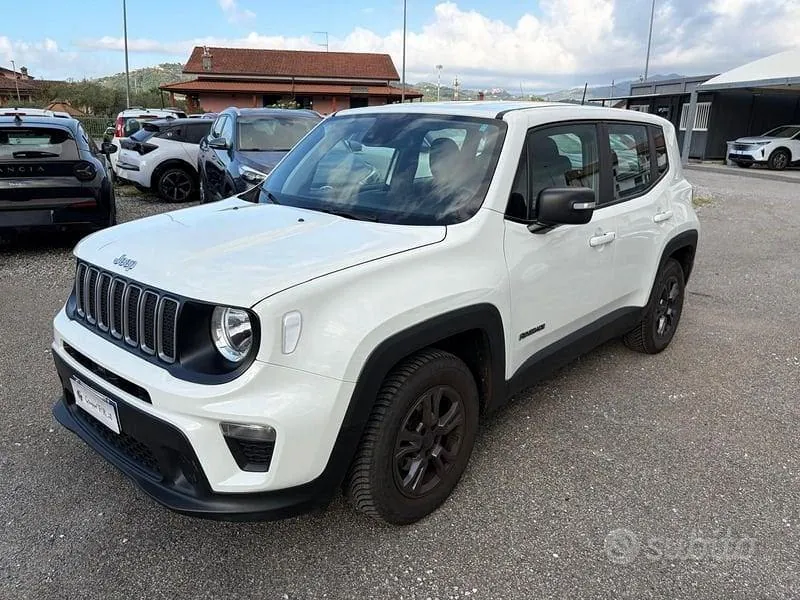 Jeep Renegade 2023 photo 3