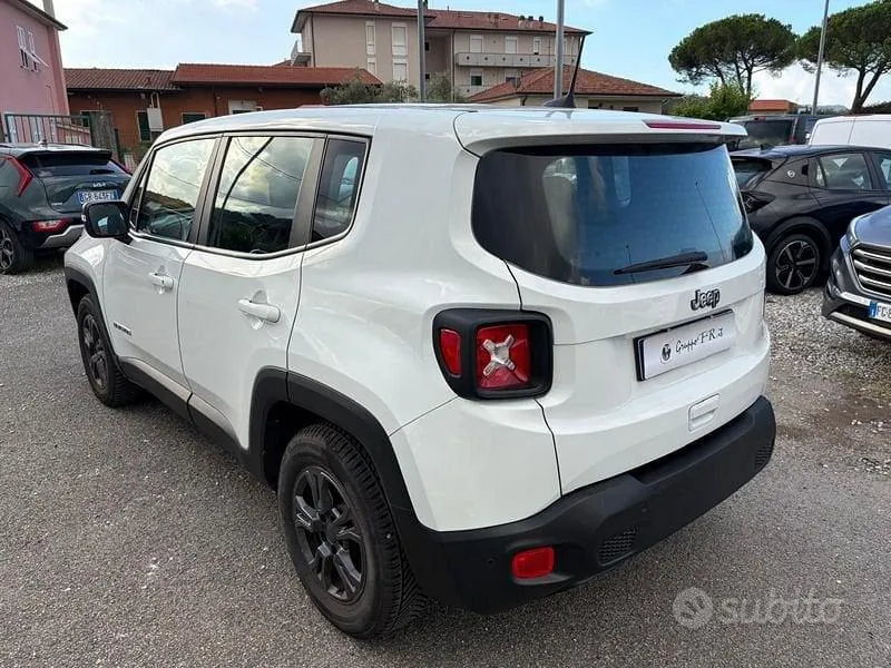 Jeep Renegade 2023 photo 5