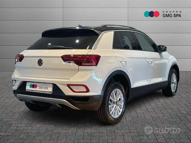 Volkswagen T-Roc 2022 photo 3