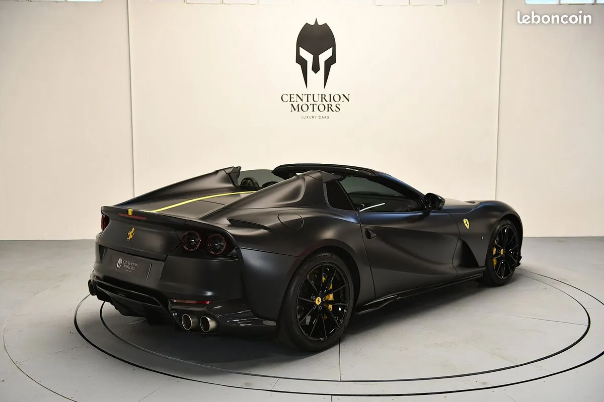 Ferrari 812 Superfast 2021 photo 4