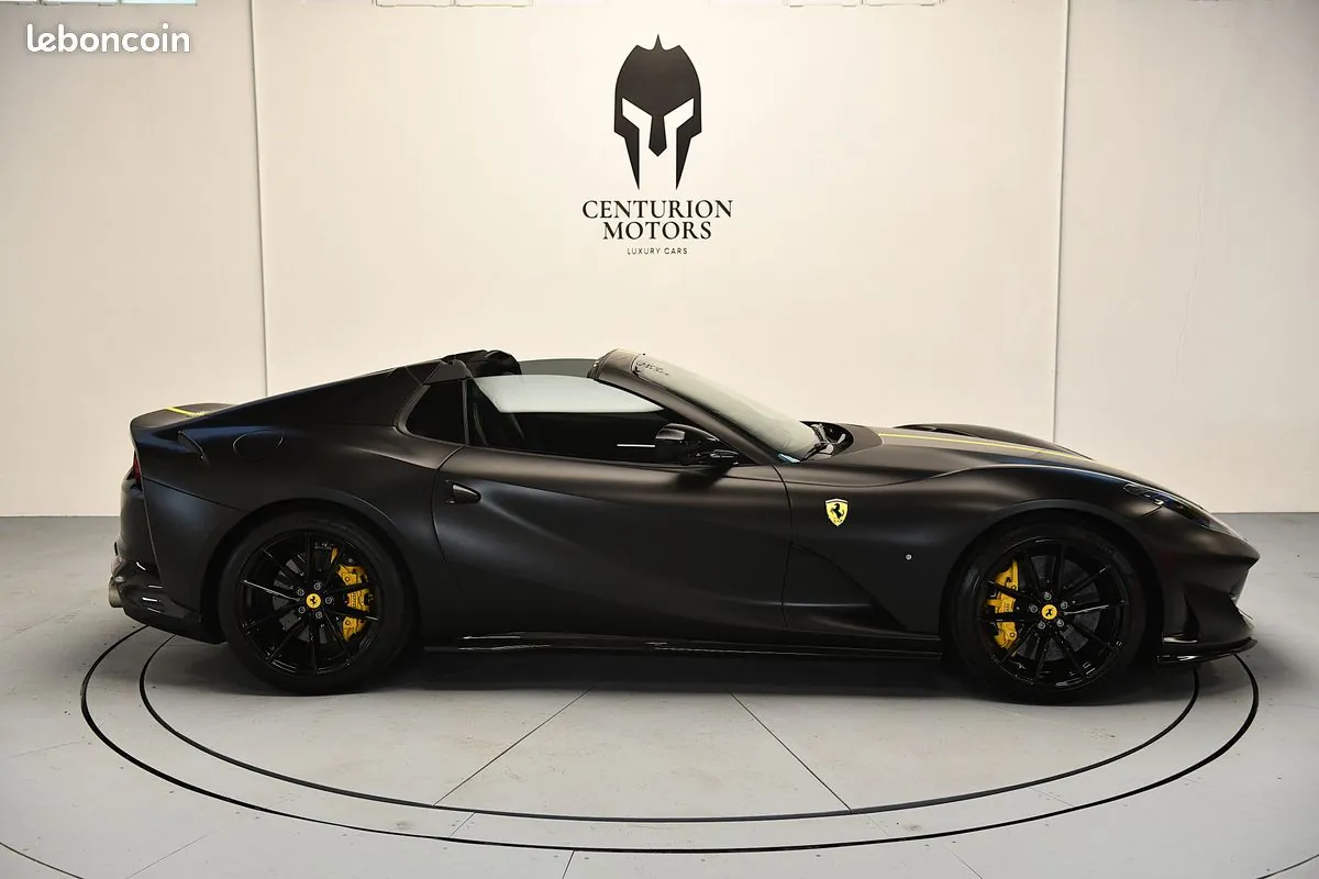 Ferrari 812 Superfast 2021 photo 3