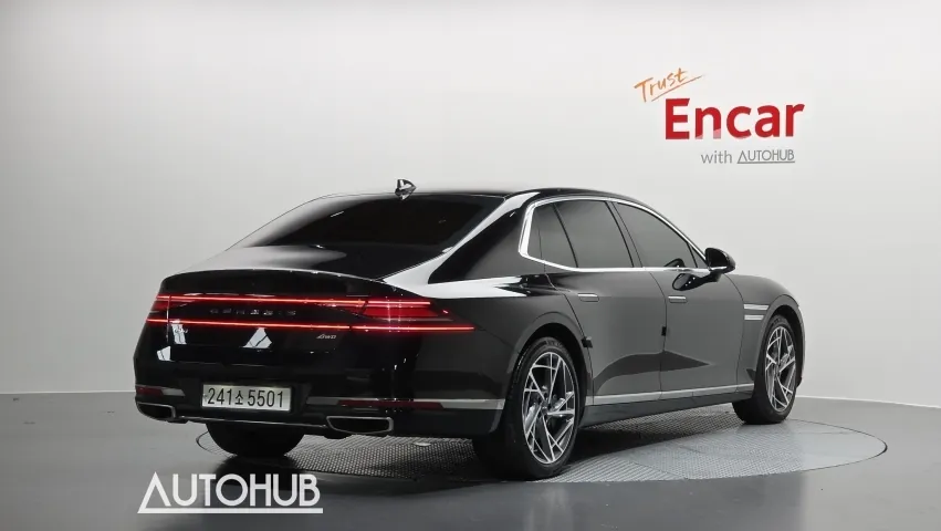 Genesis G90 2022 photo 2