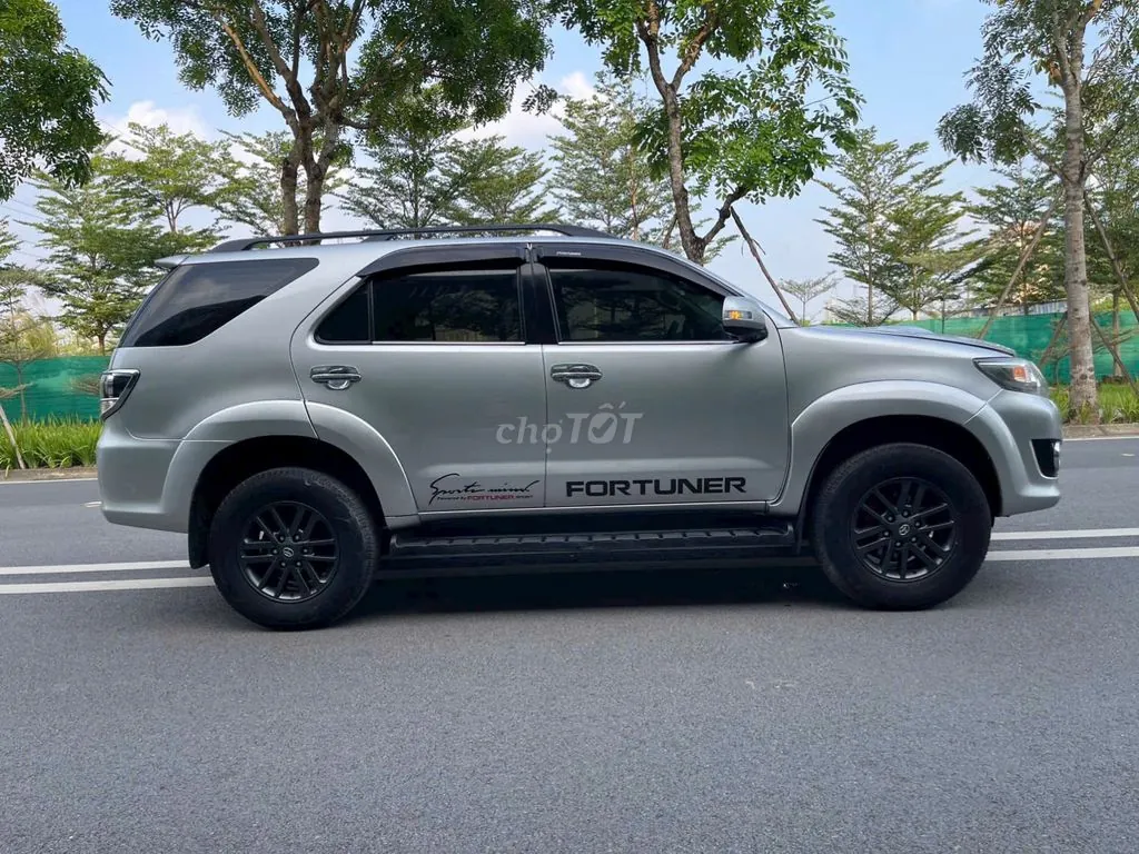 Toyota Fortuner 2015 photo 5