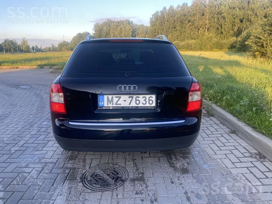 Audi A4 2002 photo 3