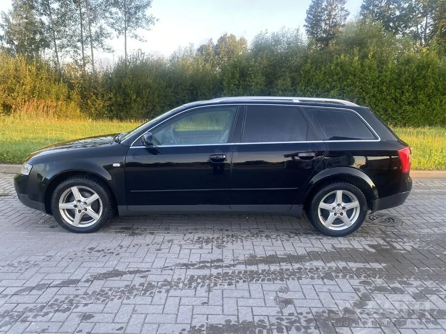 Audi A4 2002 photo 4