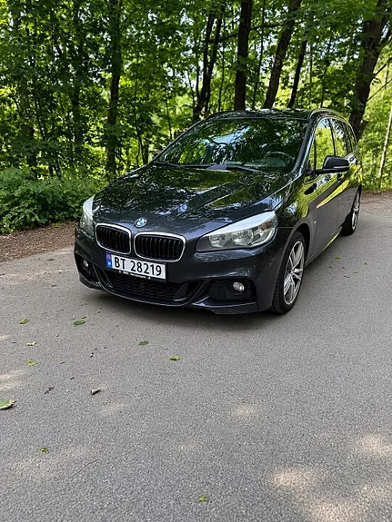 BMW 220D
