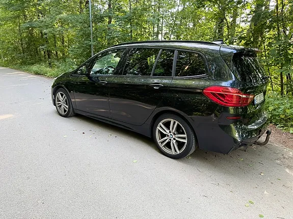 BMW 220D 2015 photo 4